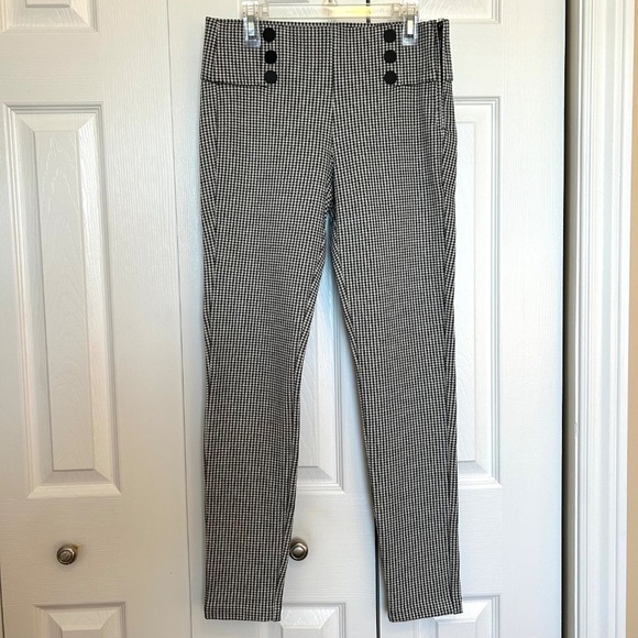 NWT Zara Black/White Check Crop Side Zip Leggings with Black Buttons Size S - Picture 4 of 17